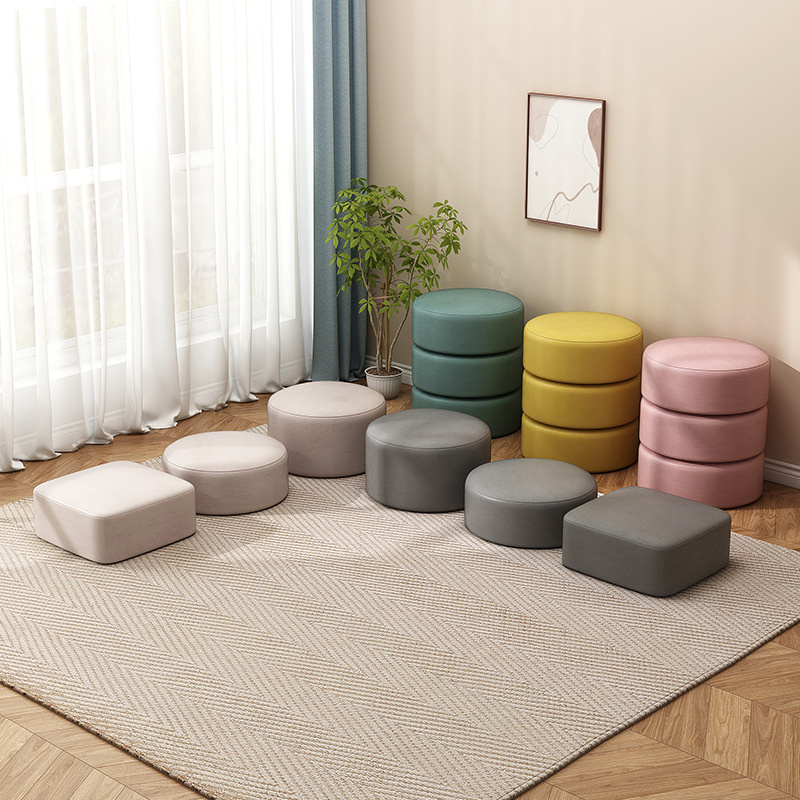 Kleiner Hocker im japanischen  – Office Furniture Images Bewertung und Preis